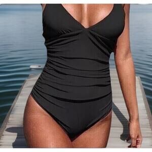 Cupshe Women’s One Piece Swimsuit Small Black V Neck Ruched High Cut Adjustable
